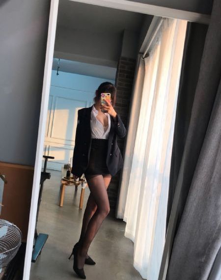 爱情坟墓_BD免费观看