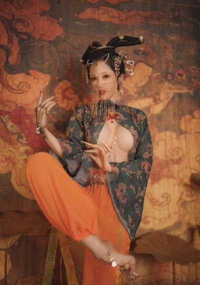 疯狂主妇_粤语中字在线观看